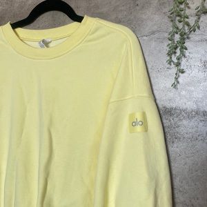 ALO YOGA SWEATER
